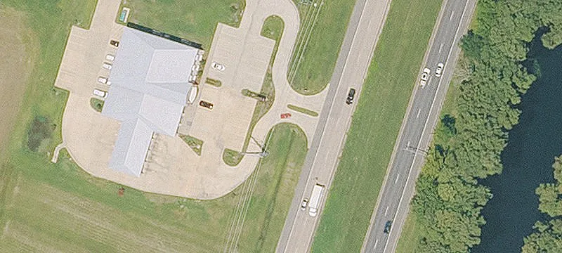 8711 Highway 165