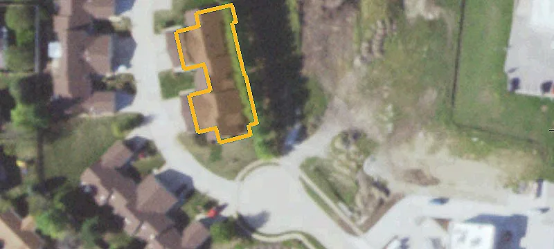 2 Clarendon Ct