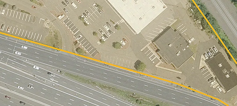 15 Frontage Rd