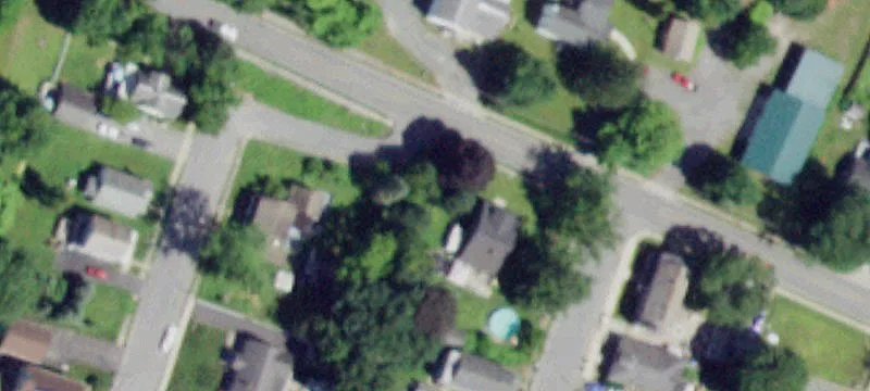 Howland Ave