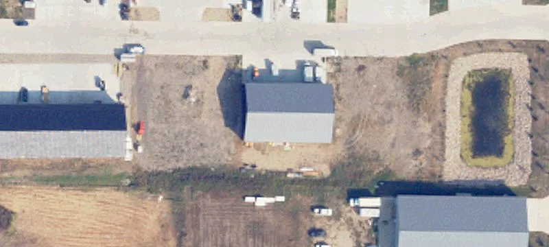 9541 39 St