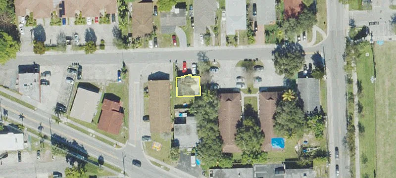 823-825 9 St