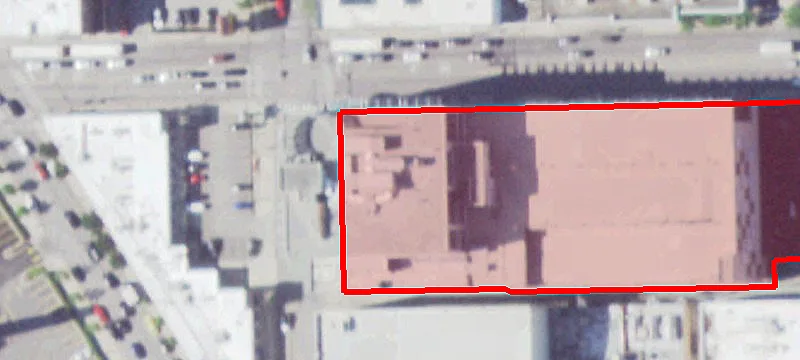 939 North Ave