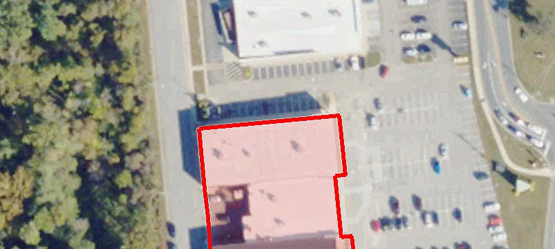900 Main St