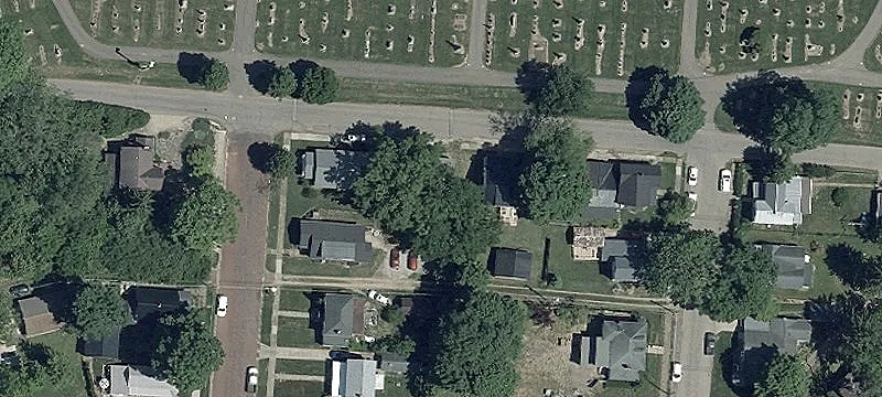 10 Warden St