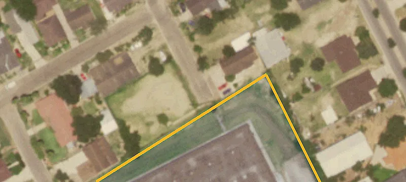 902 Ozaka St