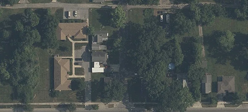 1504 Elm St