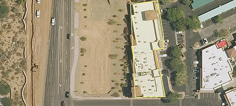 8852 Pinnacle Peak Rd