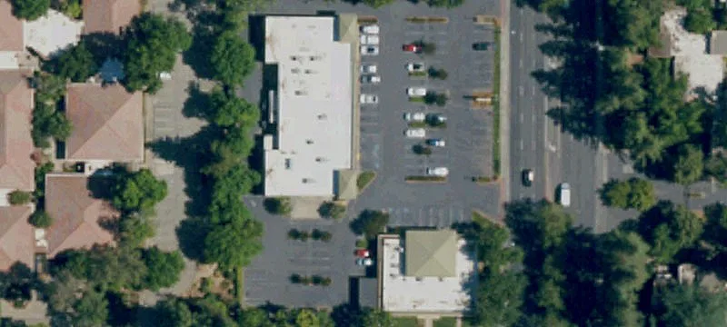 801 Howe Ave