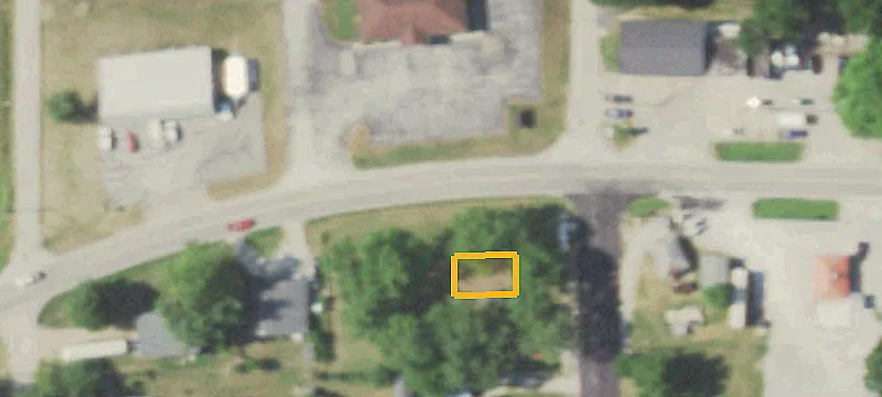 307 Grand Ave