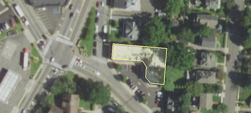 23 Berry Hill Rd