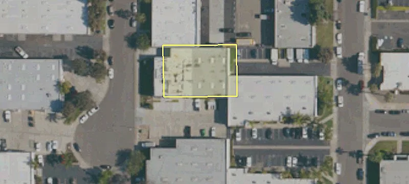 7020-7030 Alamitos Ave