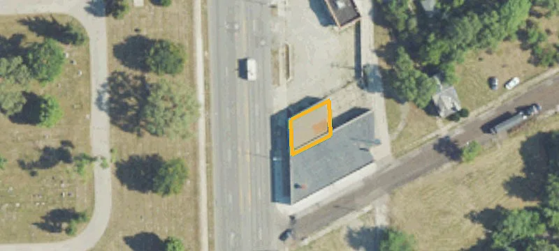 13018 Van Dyke Ave