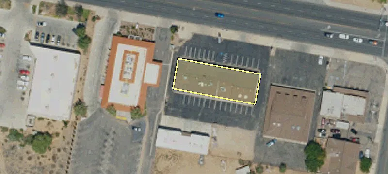 17131 Main St