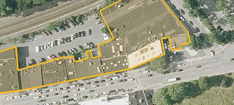 25-35 Central St
