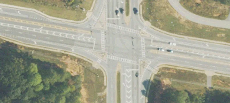 Nwq Poplar Rd & Newnan Xing Byp