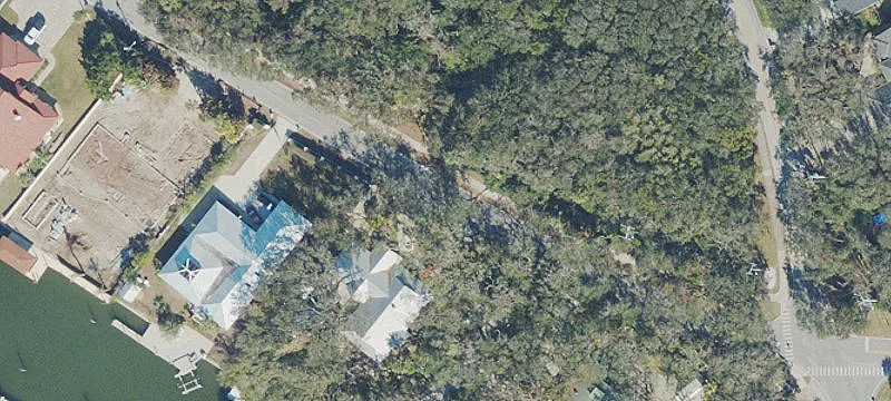 122 Inlet Harbor Rd