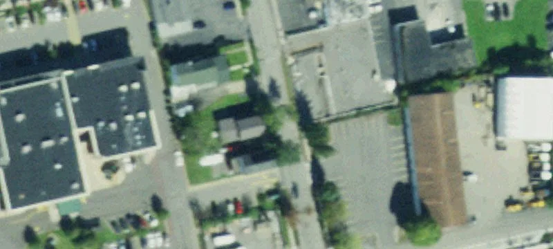 20 Long St