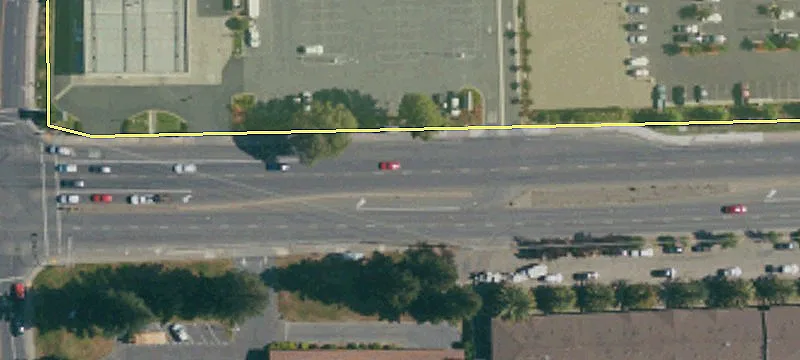 Land Park Dr