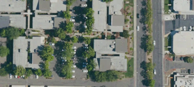 1321 Howe Ave
