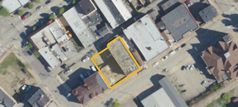 215 9Th Ave