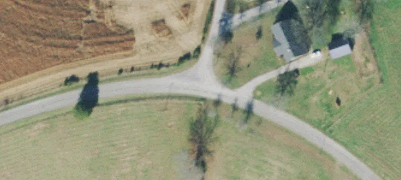 2 Glenhaven Ln