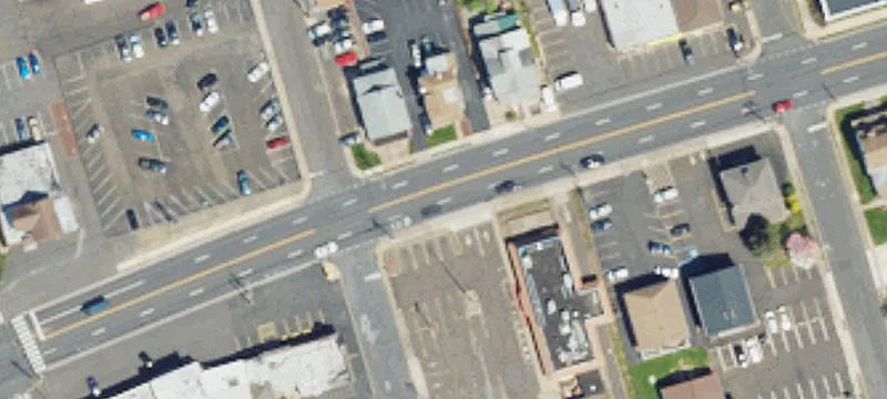 121 Lincoln Hwy