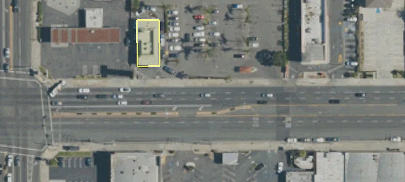 11021-11035 Rosecrans Ave