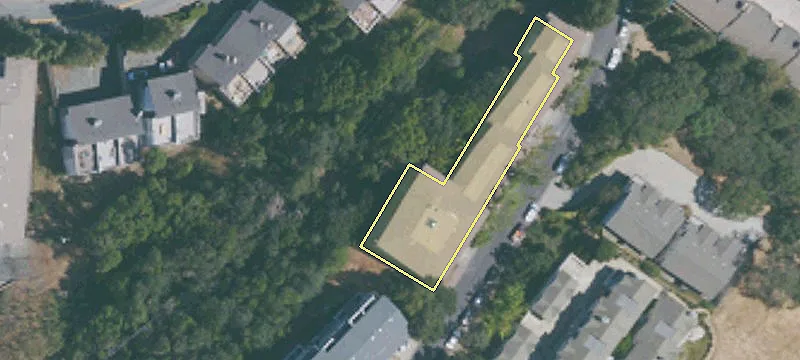 255 Channing Way