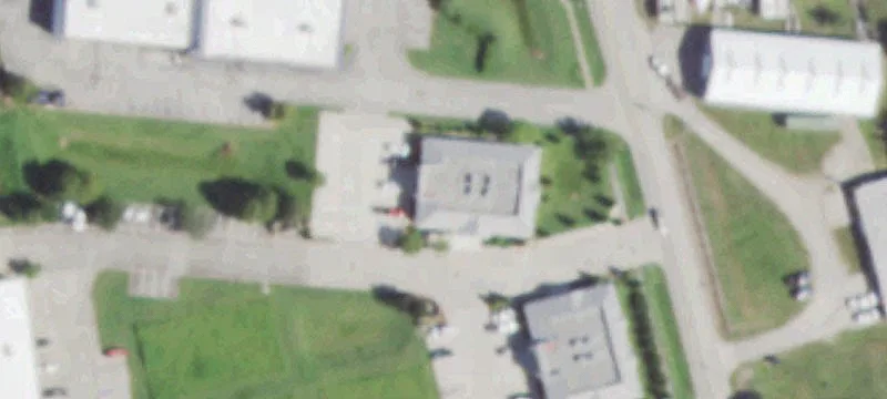 880 Lawrence Rd