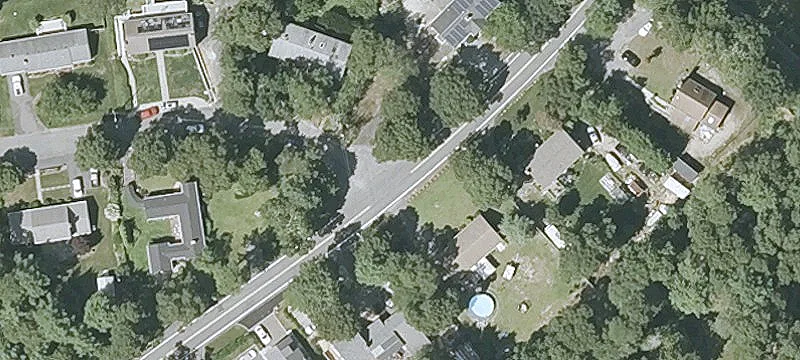 677 Main St