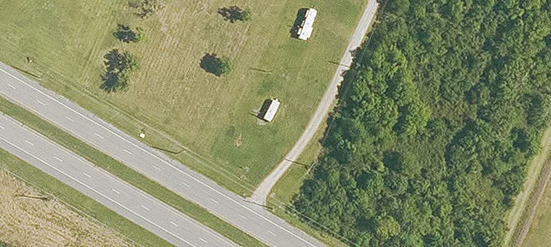 112 Emmett Ln