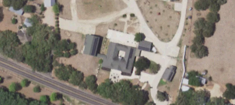 1100 Highway 39