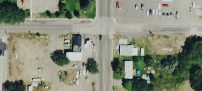 1015 Main St
