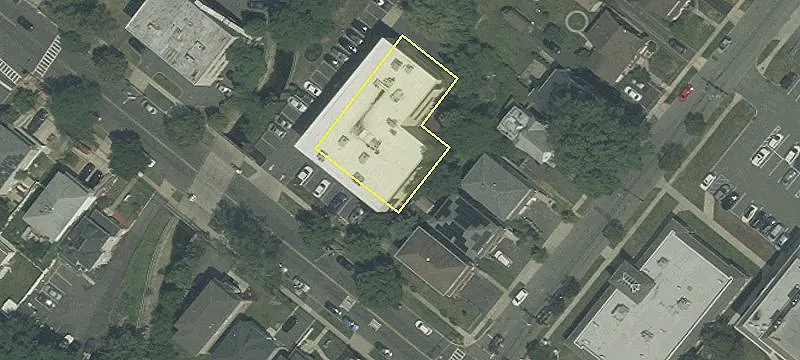 812 Wood Ave