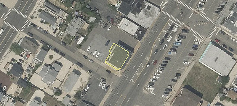 2119 Long Beach Blvd