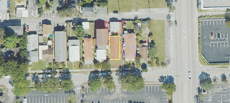 1819 Buchanan St