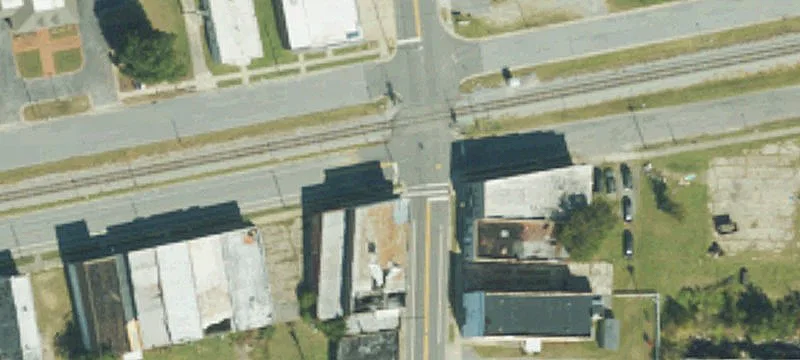 Main St
