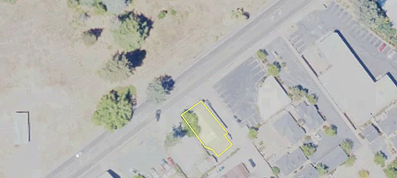 1600 Main St