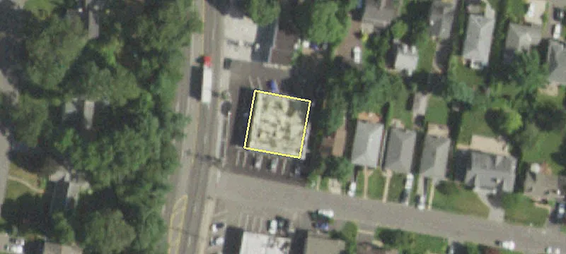 118-124 Glen Cove Rd