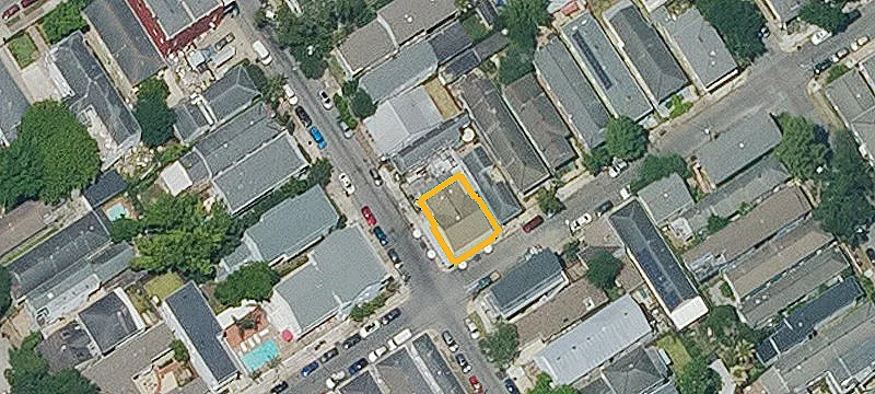 2557 Constance St