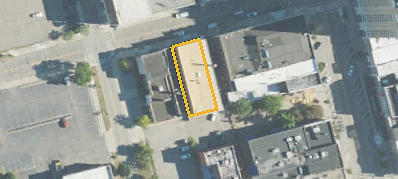 17 Lawrence St