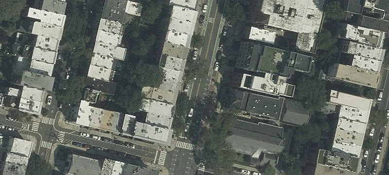 Washington St