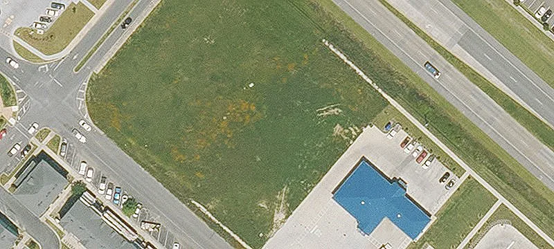 5831 Crk Ctr Dr