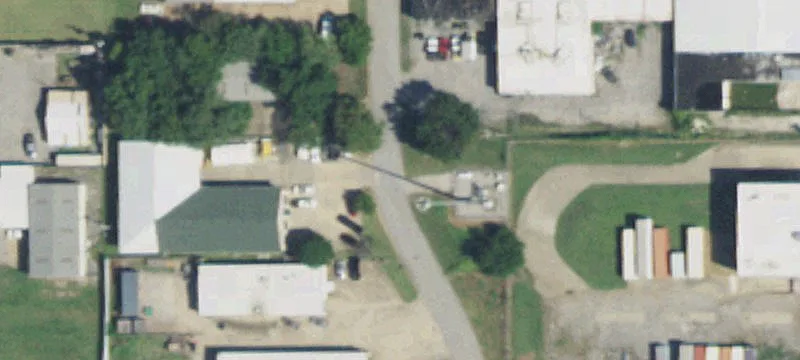 8 111 Ave