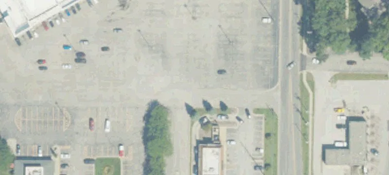 & US 31 Apple Ave