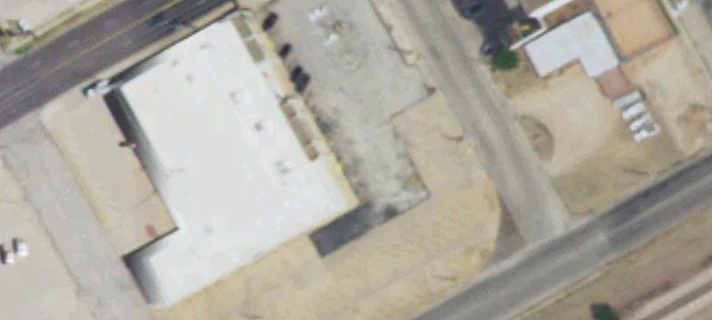 600 Broadway Ave