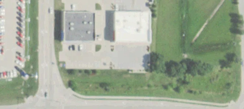 5205 Broadway St