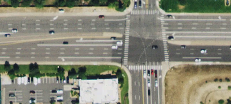 Nec County Line Rd & Yosemite St