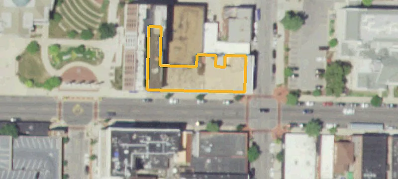 819 Walnut St